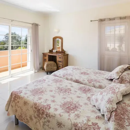 Ferienhaus 5br With Private Heated Pool
